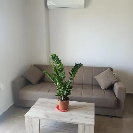 Almiriki & Apartment *