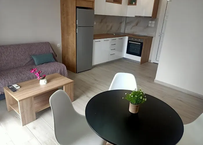 Almiriki & Appartement