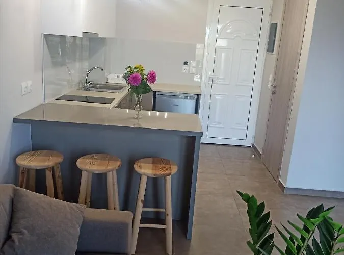 Almiriki & Apartamento *