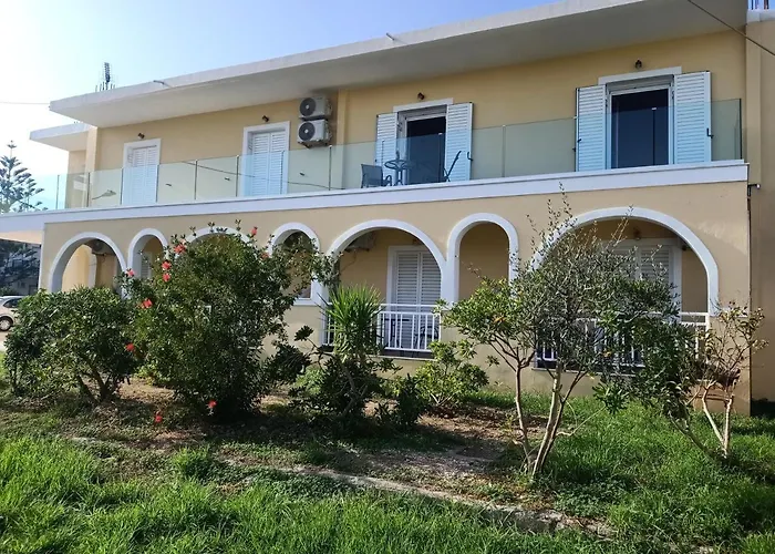 Almiriki & Apartamento *
